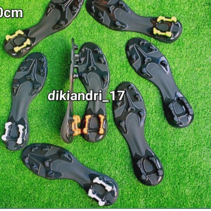 OUTSOLE SOL SEPATU BOLA JUMBO HITAM (44# 30CM)