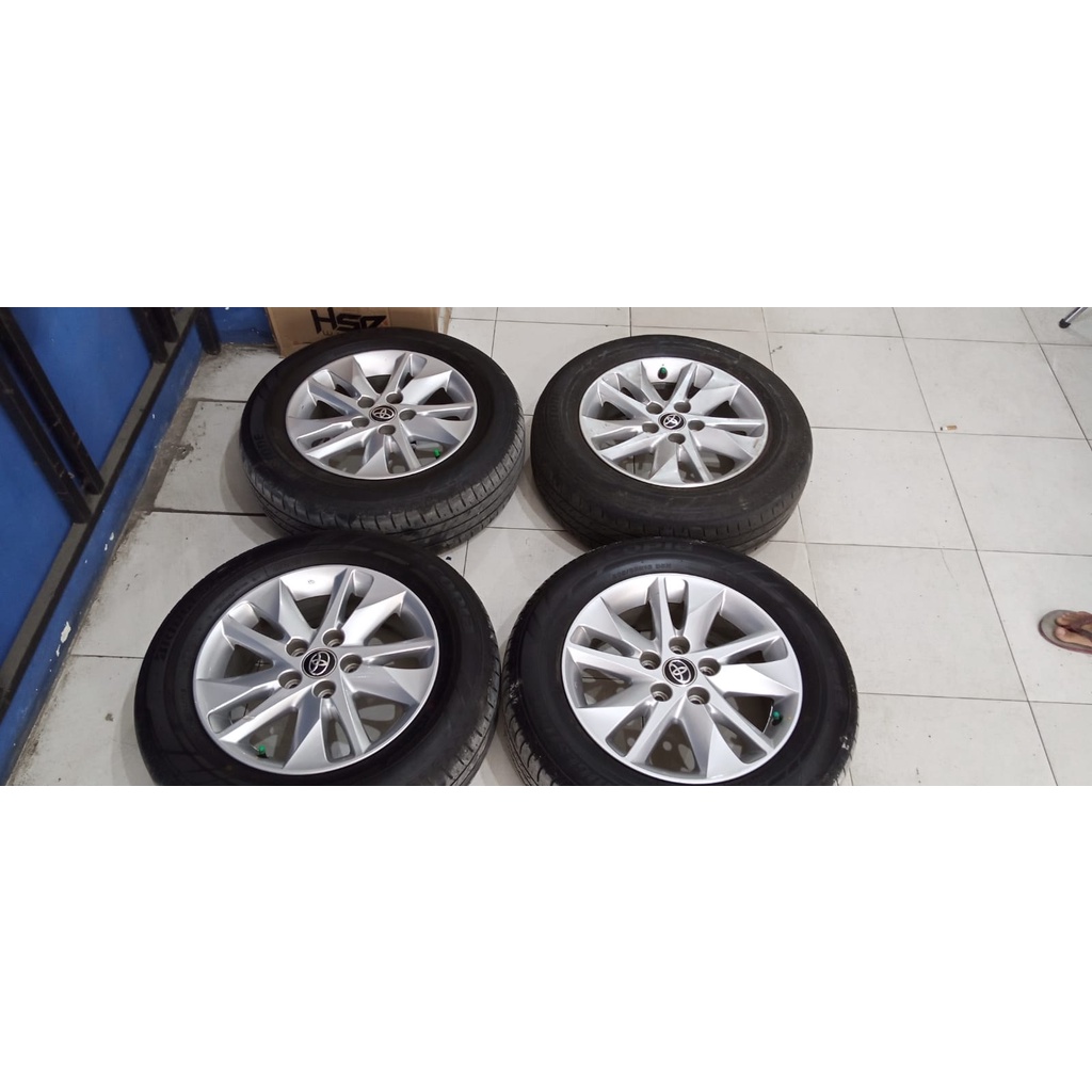 velg mobil bekas ring 16 copotan oem innova reborn lubang buat 5x114 warna siler plus ban brigestone