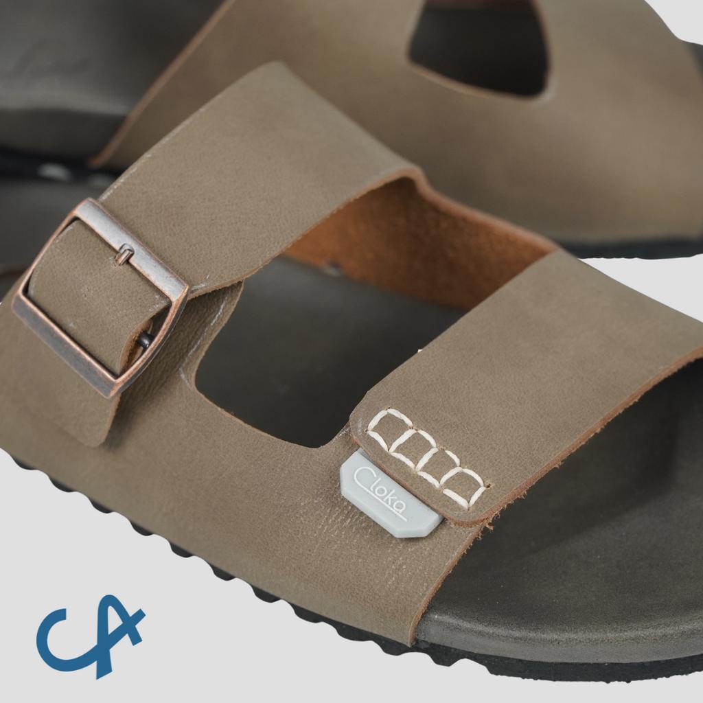 Sandal Pria Slide Slop Santai Ukuran Big Size Casual Slippers Sendal Cowok Dewasa Distro Slip On Ringan Elgant Kekinian - Cloka Jotta