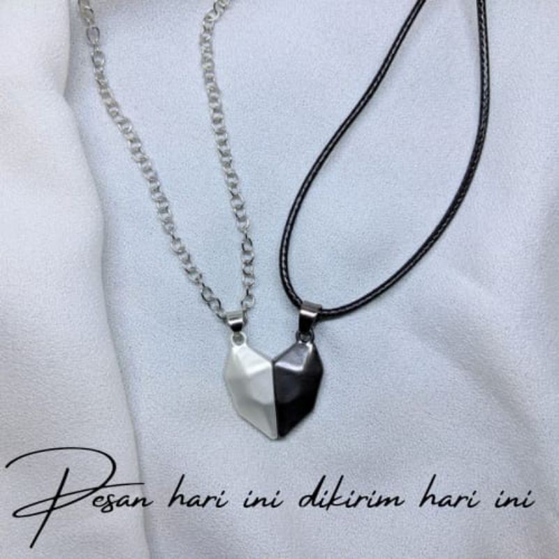 1 Set Kalung Couple Magnet Love Viral Tiktok