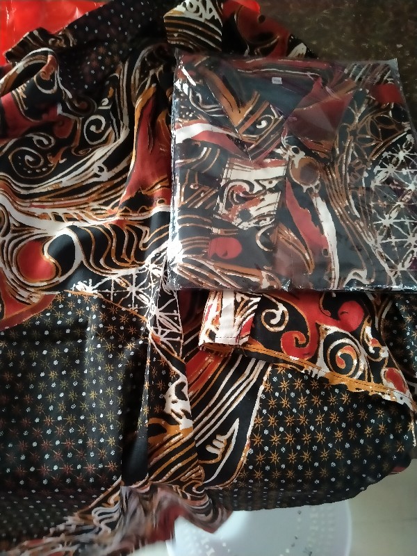 Bima Batik Couple Bahan Katun Halus Primisima Motif Abstrak