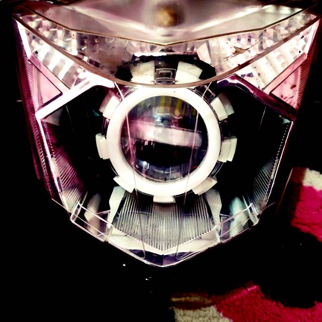 Reflektor beat FI 2017 ori isi projie