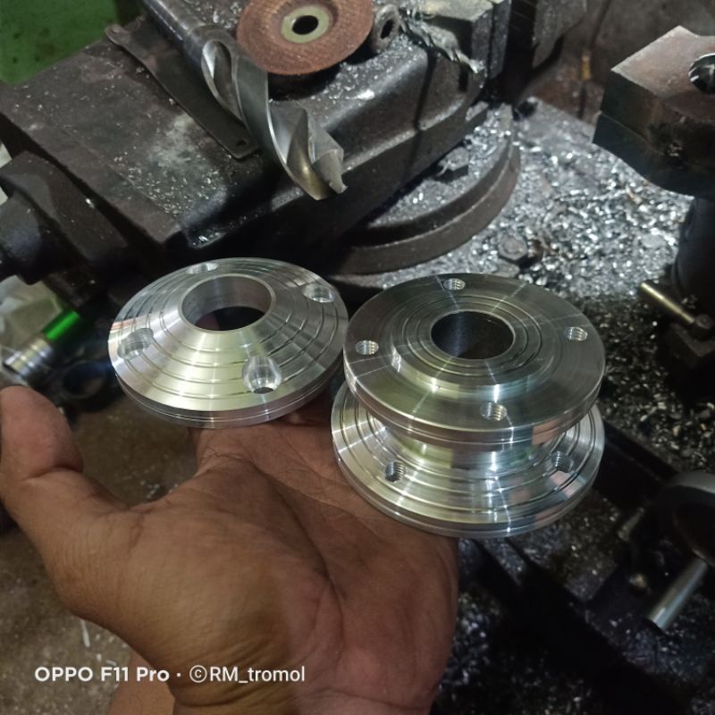 adaptor velg rcb depan pindah ke belakang