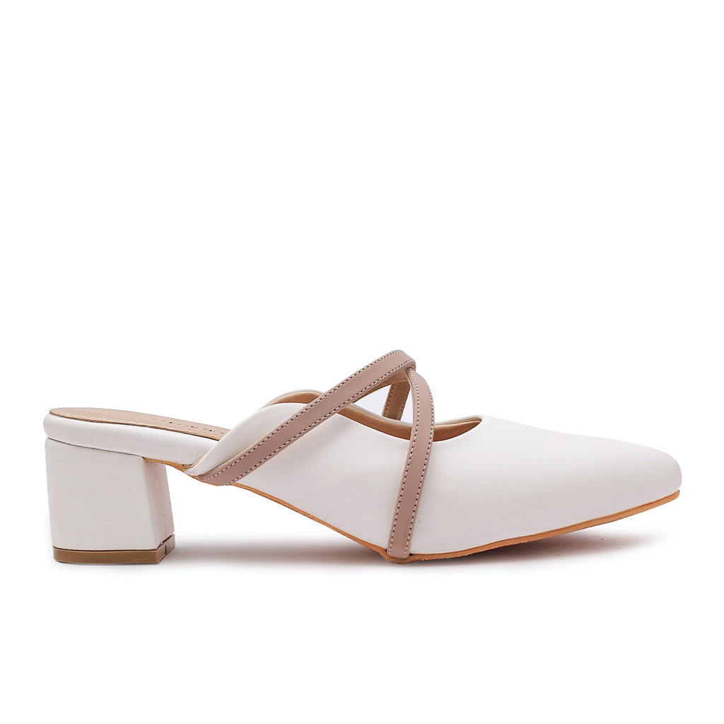 KHK by Khakikakiku Yumi Heels White