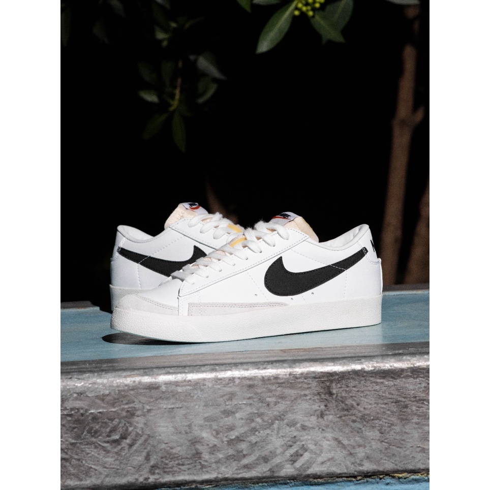 NIKE BLAZER LOW 77 VINTAGE WHITE BLACK ORIGINAL