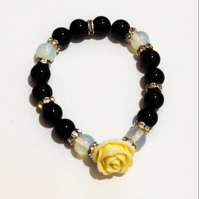 Gelang batu moonstone