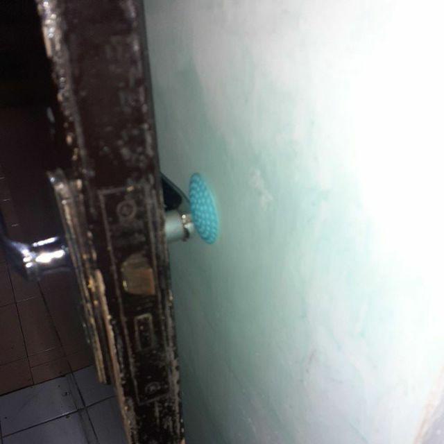 Pengaman Pintu Engsel Bulat