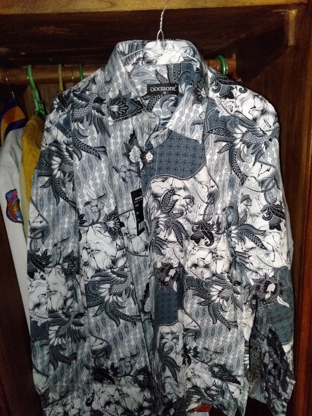 Kemeja Batik Pria Lengan Panjang Bl32 Katun Motif Modern Dixmont Semi Slimfit Premium