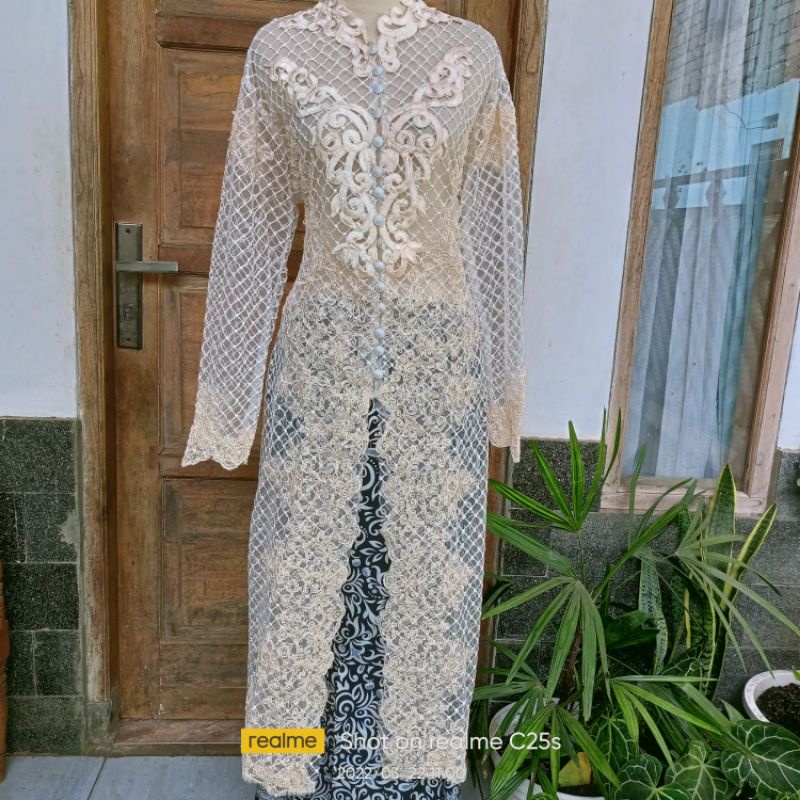 RUKAH KEBAYA KBB/kebaya besan/KEBAYA wisuda/kebaya tunangan/kebaya akad nikah/kebaya pengantin/baju 