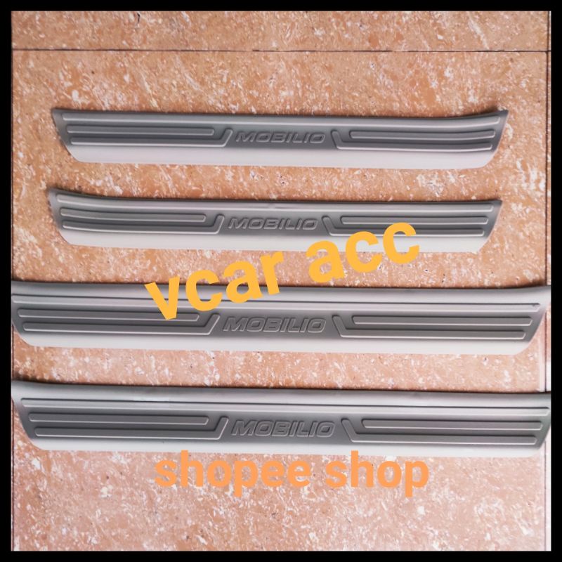 sill plate silplate samping injakan pintu honda mobilio cream hitam tempel 4 pcs