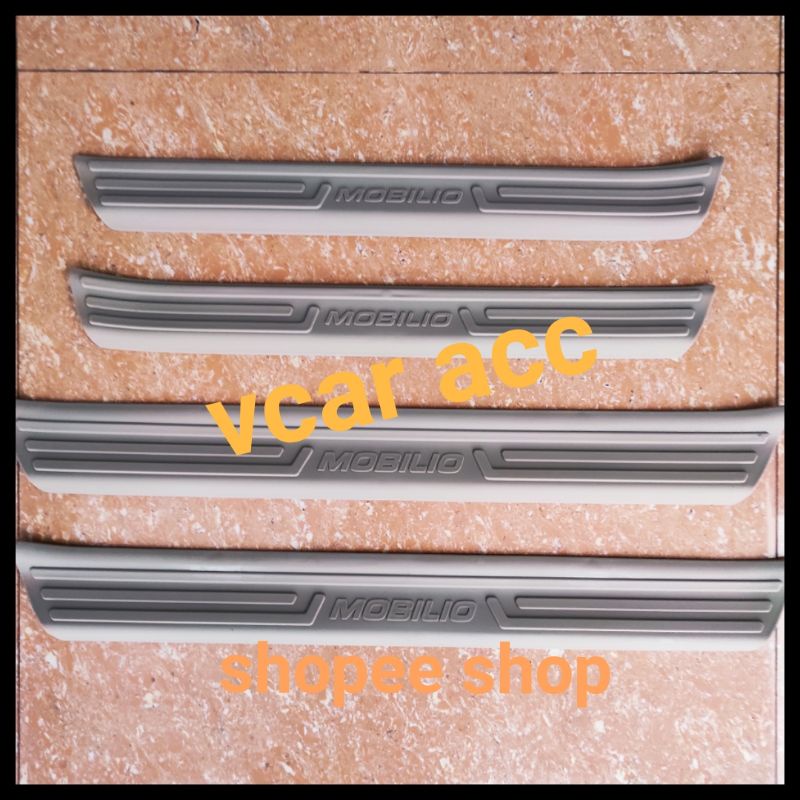 sill plate silplate samping injakan pintu honda mobilio cream hitam tempel 4 pcs