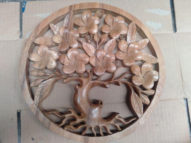 Ukiran Bali Pandil Kayu Bunga Kamboja (jepun) 30cm