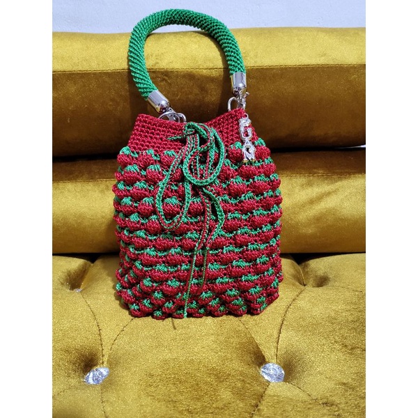 Tas Rajut Strawberry
