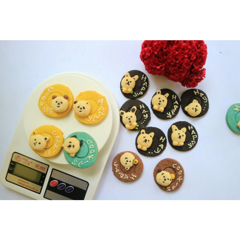 

biskuit susu//batter cookies //cookies series//homemade netto: 220 gr