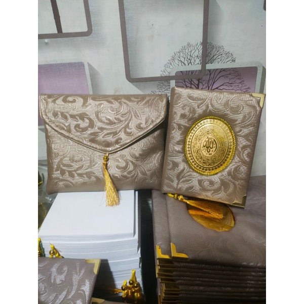 

Buku Yasin Hardcover kulit Oscar Majmu Syarif