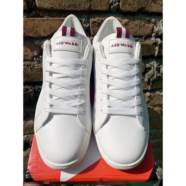 Airwalk Moshe White Maroon