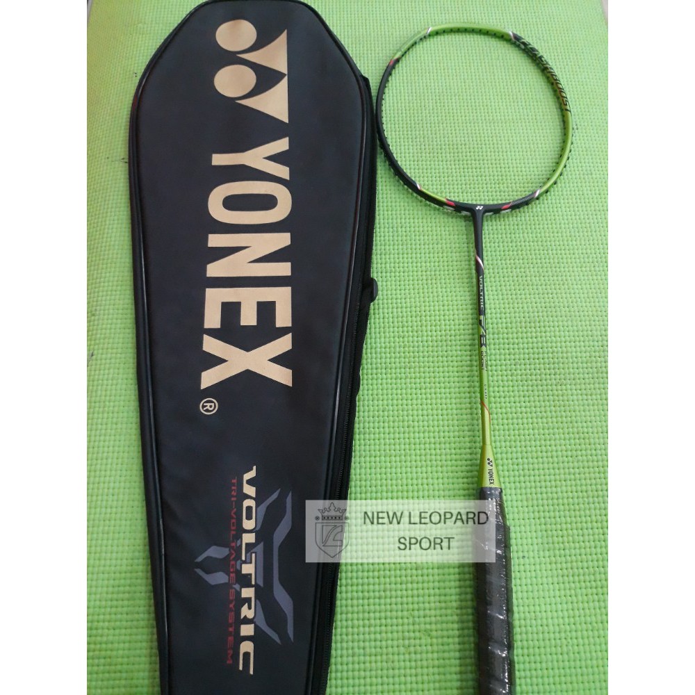 Raket badminton yonex Voltric FB
