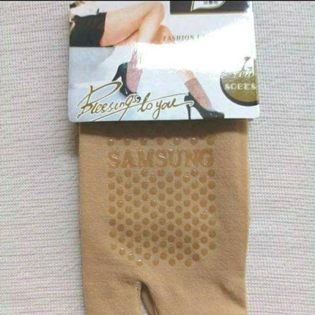 kaos kaki jempol samsung anti slipp/kaos kaki stoking samsung wanita warna cream