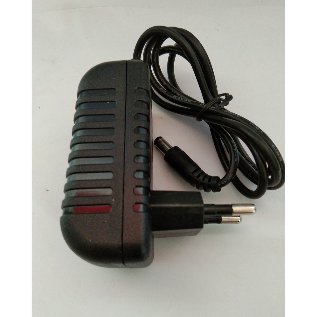 ADAPTOR 12V DC 1A