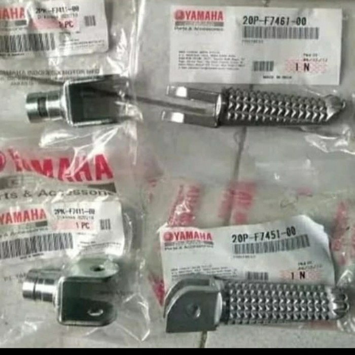 Footstep depan yamaha R15 - Xabre kanan kiri original YAMAHA