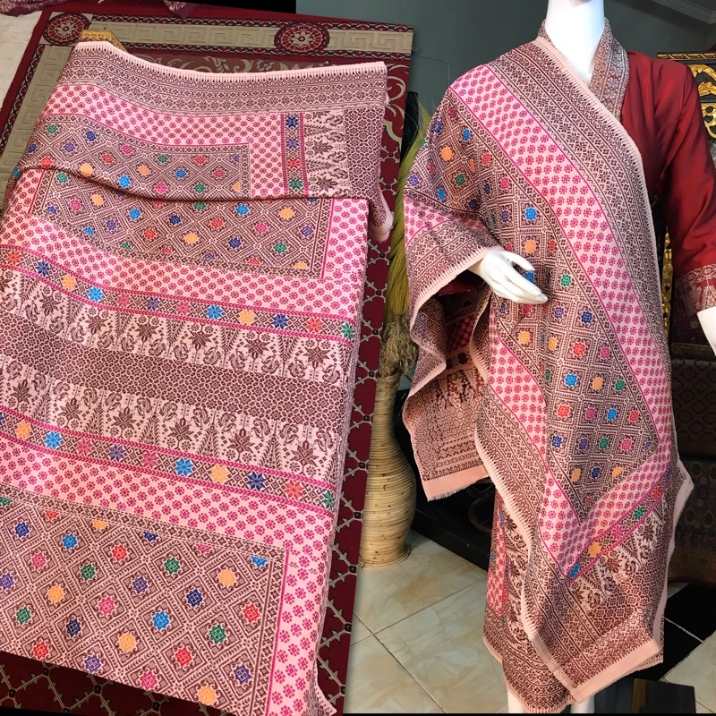 Songket Tenun Bunga Cina Tembaga / Songket Palembang asli Tenun Tangan. (ilham Songket).