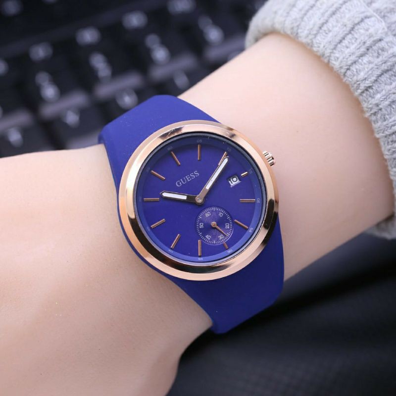 Jam Tangan Cewek Rubber Fitur Tanggal Detik Bawah Berfungsi Murah Bergaransi-Biru tua