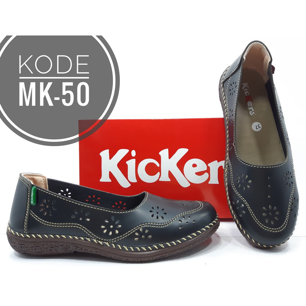 Sepatu Kickers Wanita MK-50 Hitam