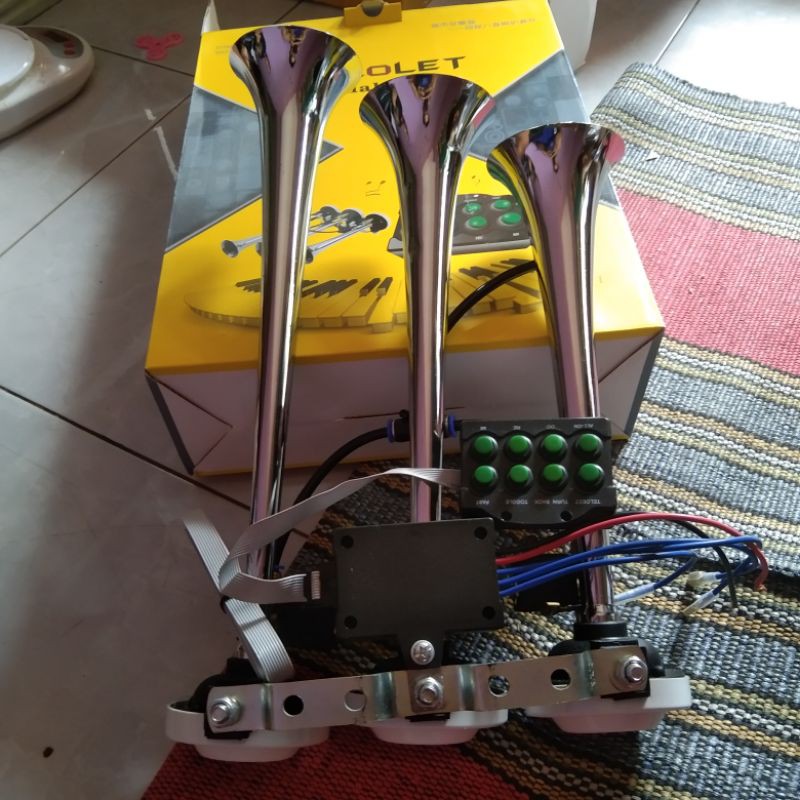 

terompetcorongtiga