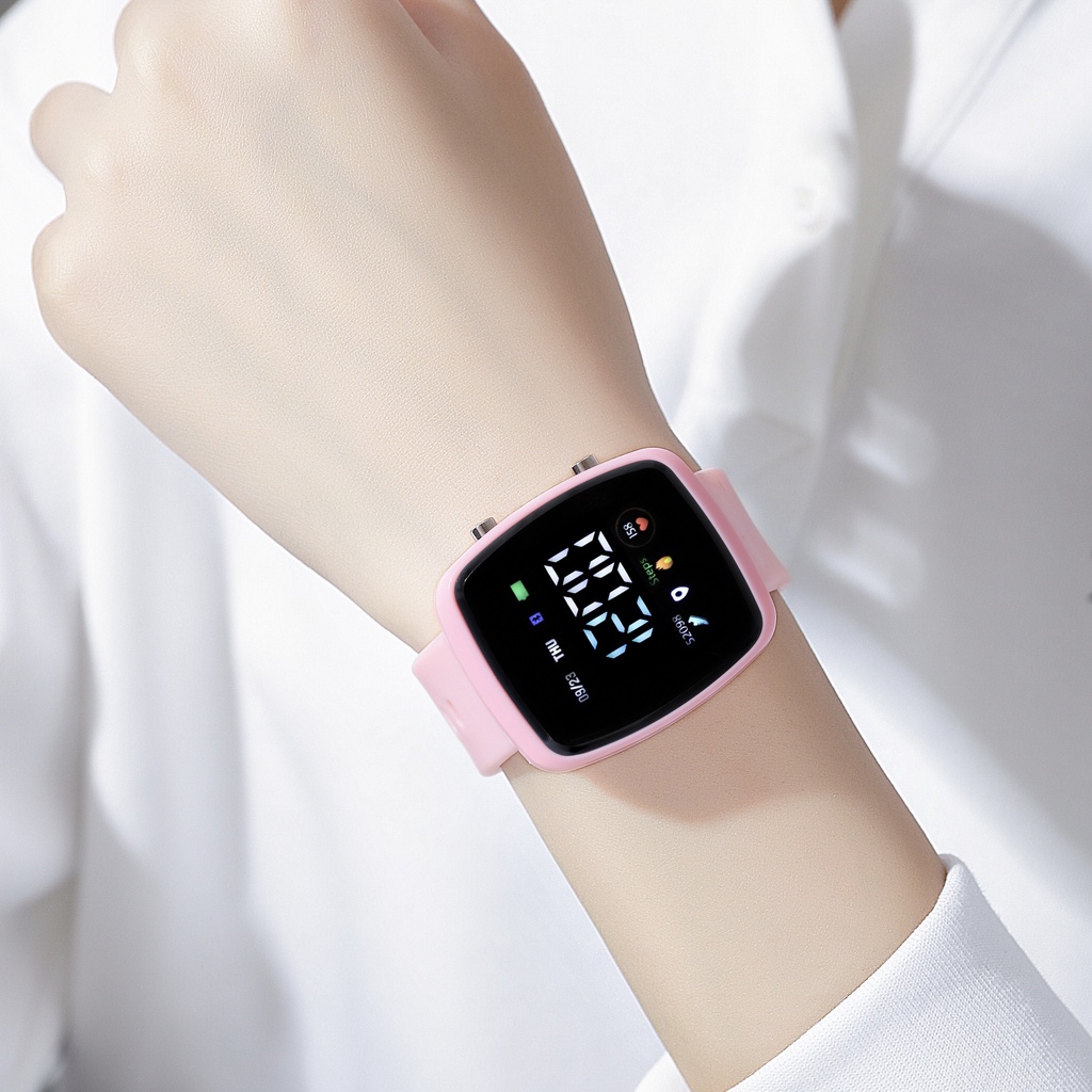 COD Jam Tangan Digital Wanita Pria Tahan Air Tampilan Layar Besar Dengan Font  Fashion Watch LED wanita M148