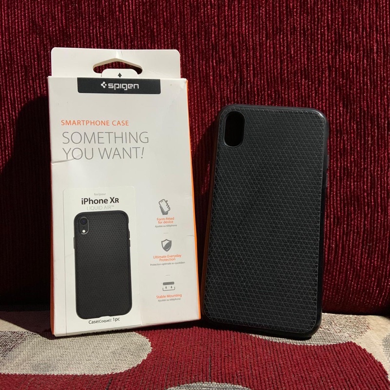 Spigen Liquid Air Iphone XR seken
