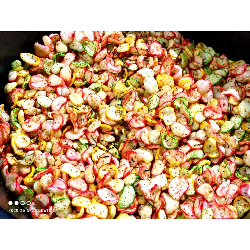 

KRUPUK SEBLAK KENCUR DAN DAUN JERUK 1KG, ENDULITA!!!