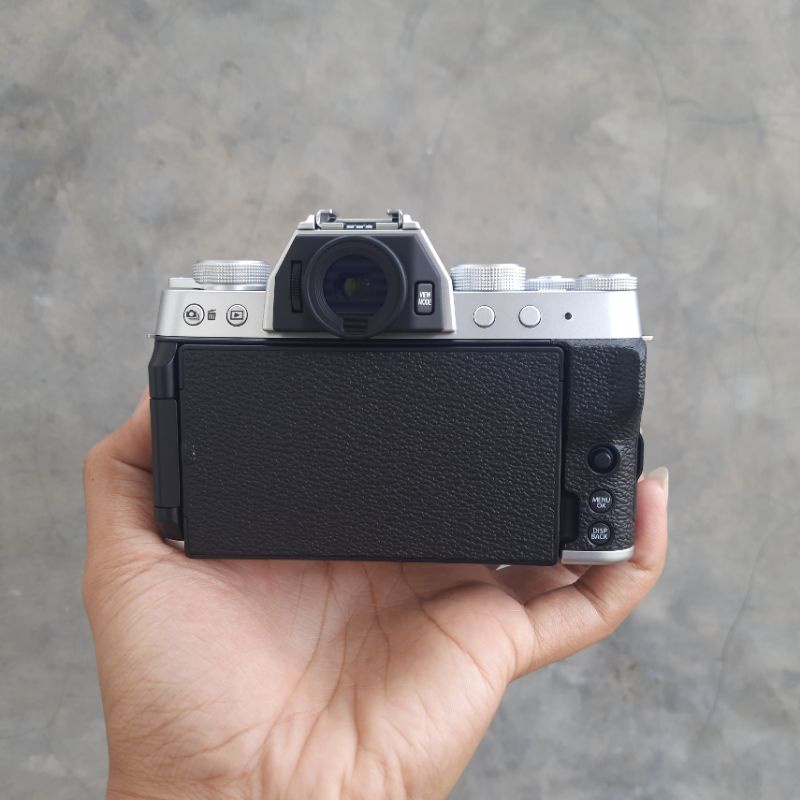 FUJIFILM XT200 X-T200 15-45MM MULUS LIKE NEW BUKAN XT2 XT1 XT20 XT30-5