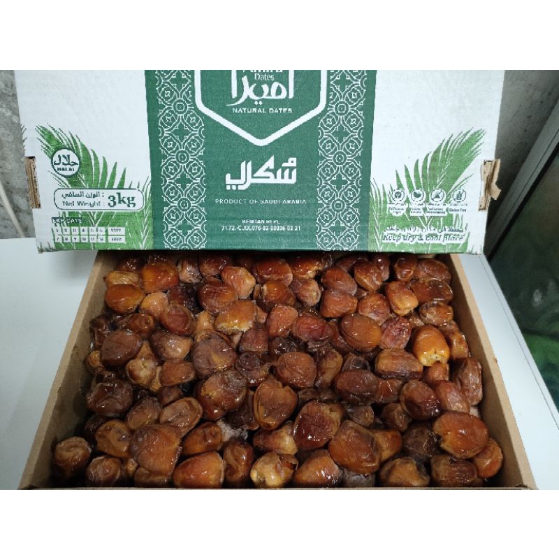 

Kurma Sukari Alqosim Asli 1 dus 3KG