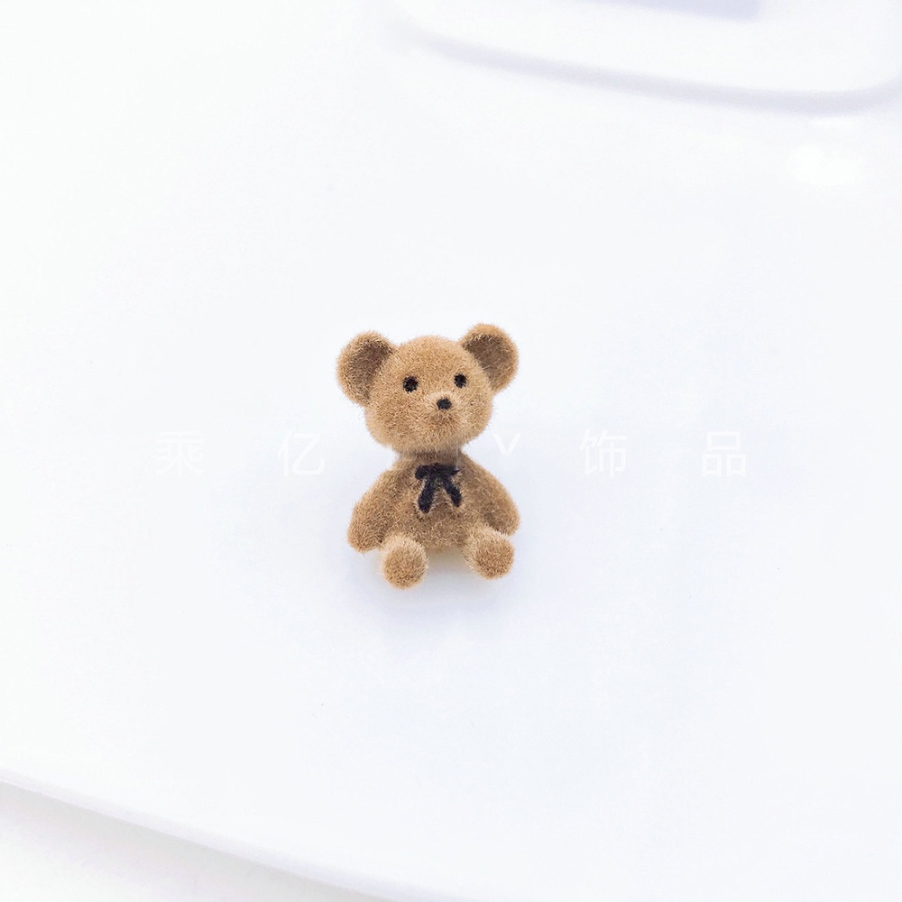 Anting Stud Jarum S925 Bentuk Kartun Beruang Bahan Plush Untuk Wanita