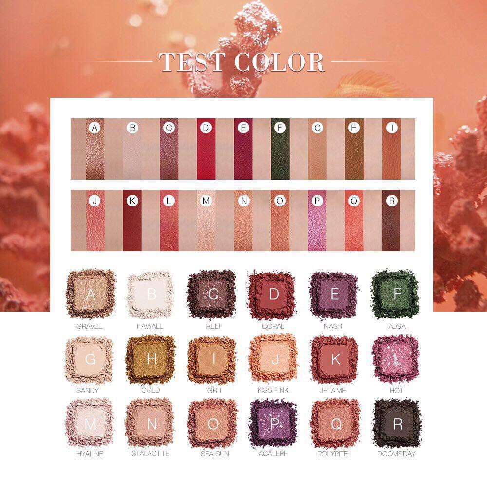 O.TWO.O Palet Eyeshadow 18 Warna Glitter