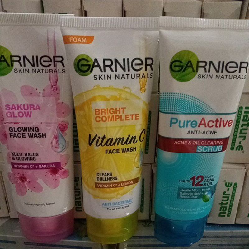 GARNIER Sakura Glow Face Wash / GARNIER Bright Complete Face Wash Foam 100Gr 100%{ORIGINAL}