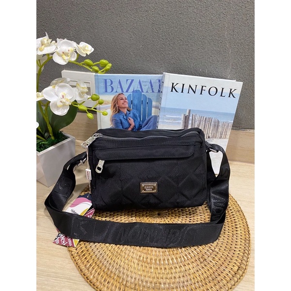 Tas selempang wanita Tas Sighmon 67303 bahan Kanvas. Tas Wanita Tas Slempang Sighmon ORI Tas Sighmon Import Sighmon selempang