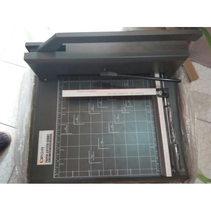 

Termurah Origin Paper Cutter A3 Xt-500|Alat Potong Kertas Ukuran A3 500 Lembar Offic