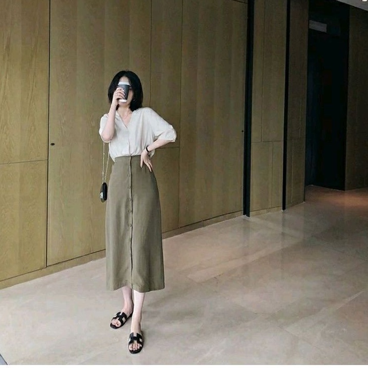 Rok Korea Kancing / rok kancing / rok Linen kancing / Rok Span Linen / Rok Span Belah Maxi / Skirt L