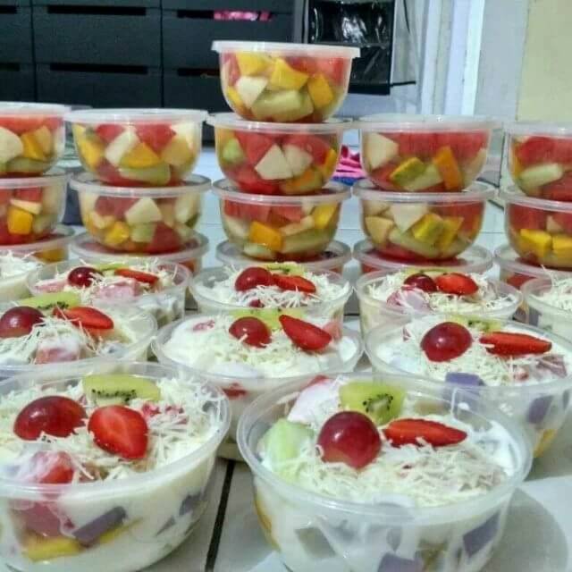 

Salad buah segar