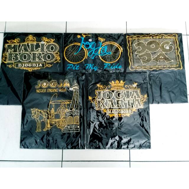 KAOS BORDIR XXL & XXXL KOTA JOGJA T-SHIRT/kaos jumbo/ souvenir kota jogja