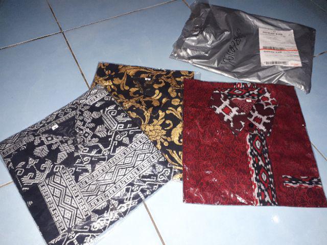 Kemeja Pria Batik Lengan Panjang