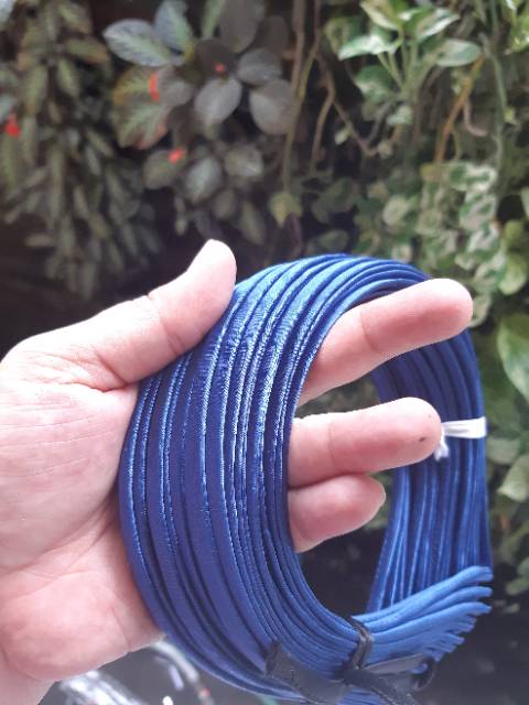Bando lapis satin