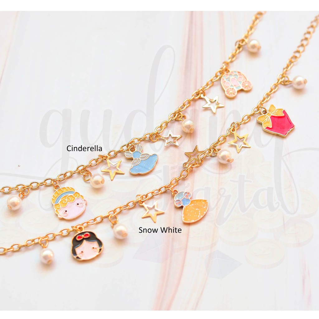 Gelang Mini Snow White Cinderella Lucu Unik GH 205179 Gelang Mini Snow White Cinderella Lucu Unik GH 205179