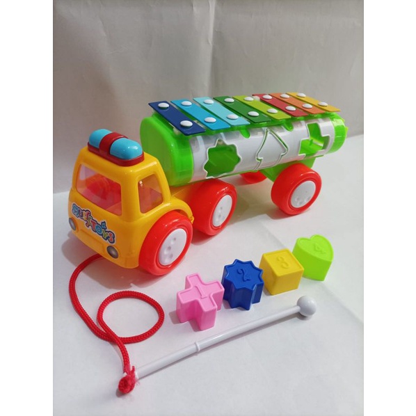 Mainan truck tangki