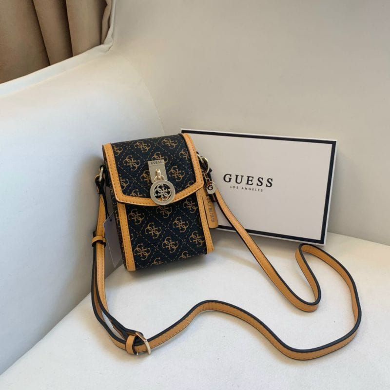 5.5 SALE | GUESSS Phone Sling Bag include box