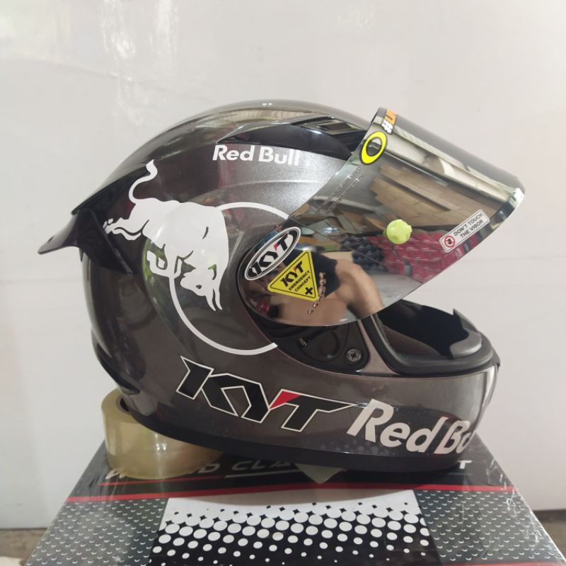 helm full face kyt r10 black doff paket ganteng (gratis visoor oginal kyt)-Abu abu red bull