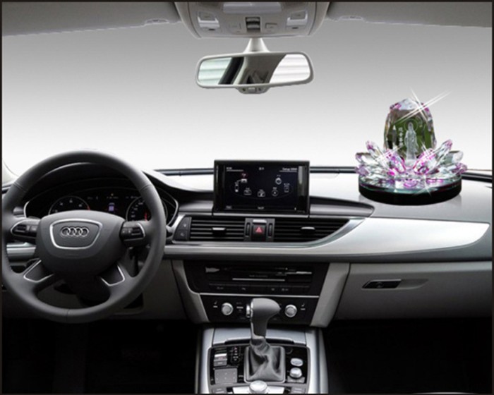 Pajangan Mobil 3D Crystal Dewi Kwam Im | Patung Kwan Yin Hiasan Dekorasi Dashboard