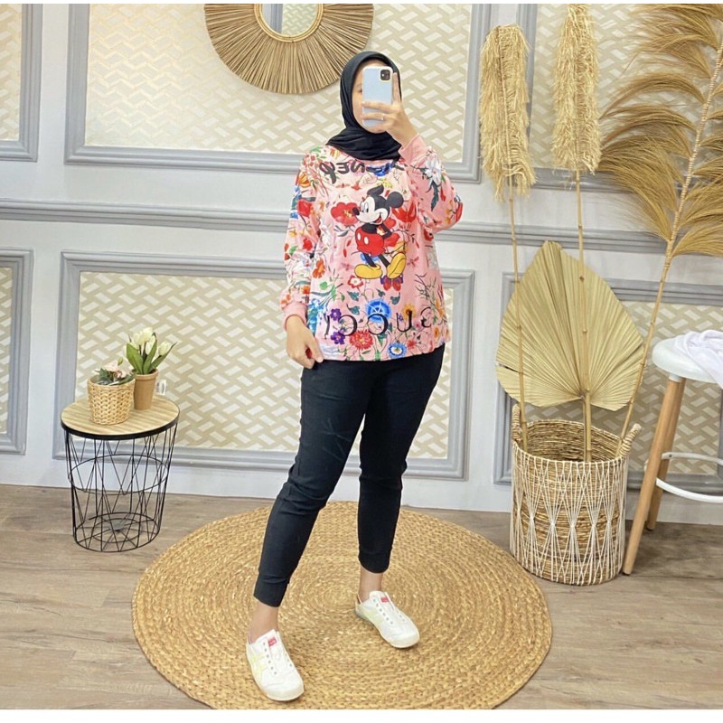 sweater mickey gucci