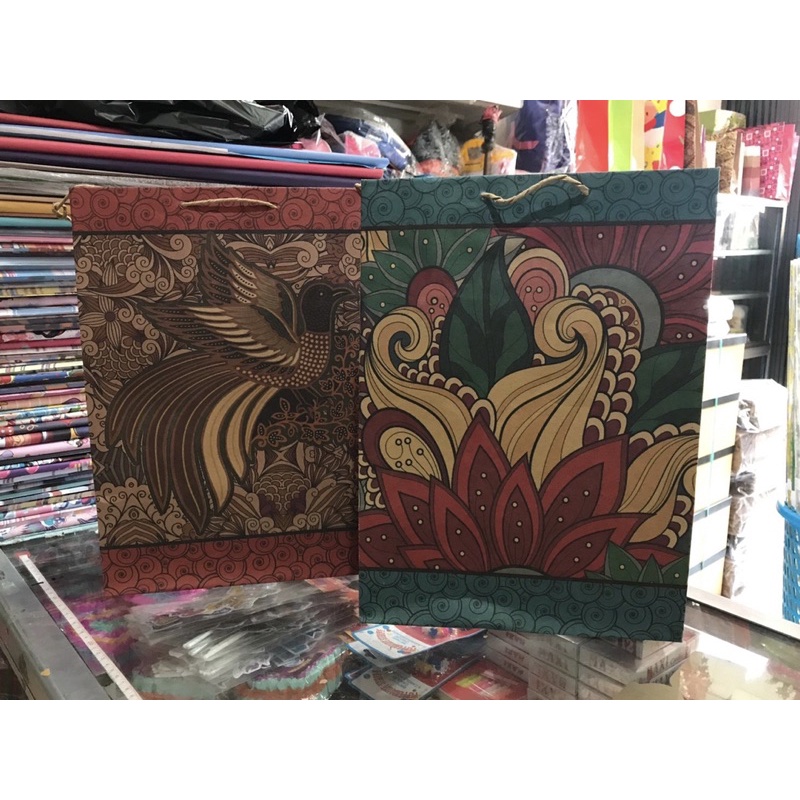 

Paper Bag Batik Folio